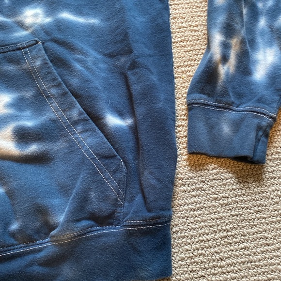 Niall Horan heartbreak weather tie dye sweatshirt - Picture 4 of 4